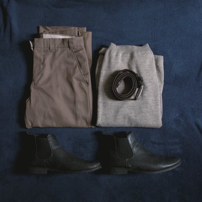 minimalist fashion outfit accessories