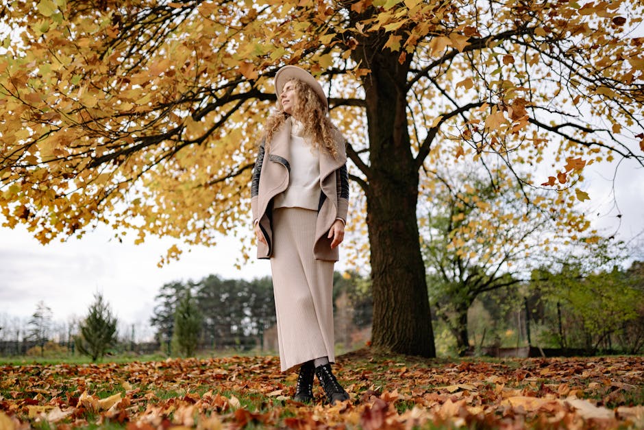 woman fall outfit europe