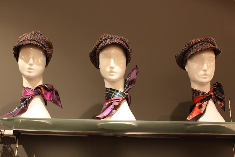 fashion accessories display